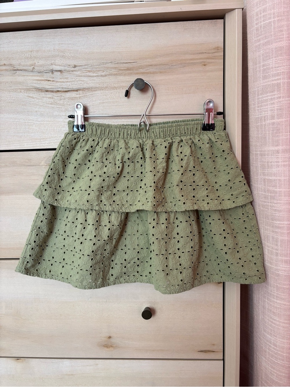 Girls Green Eyelet Tiered Mini Skirt - Size 7/8